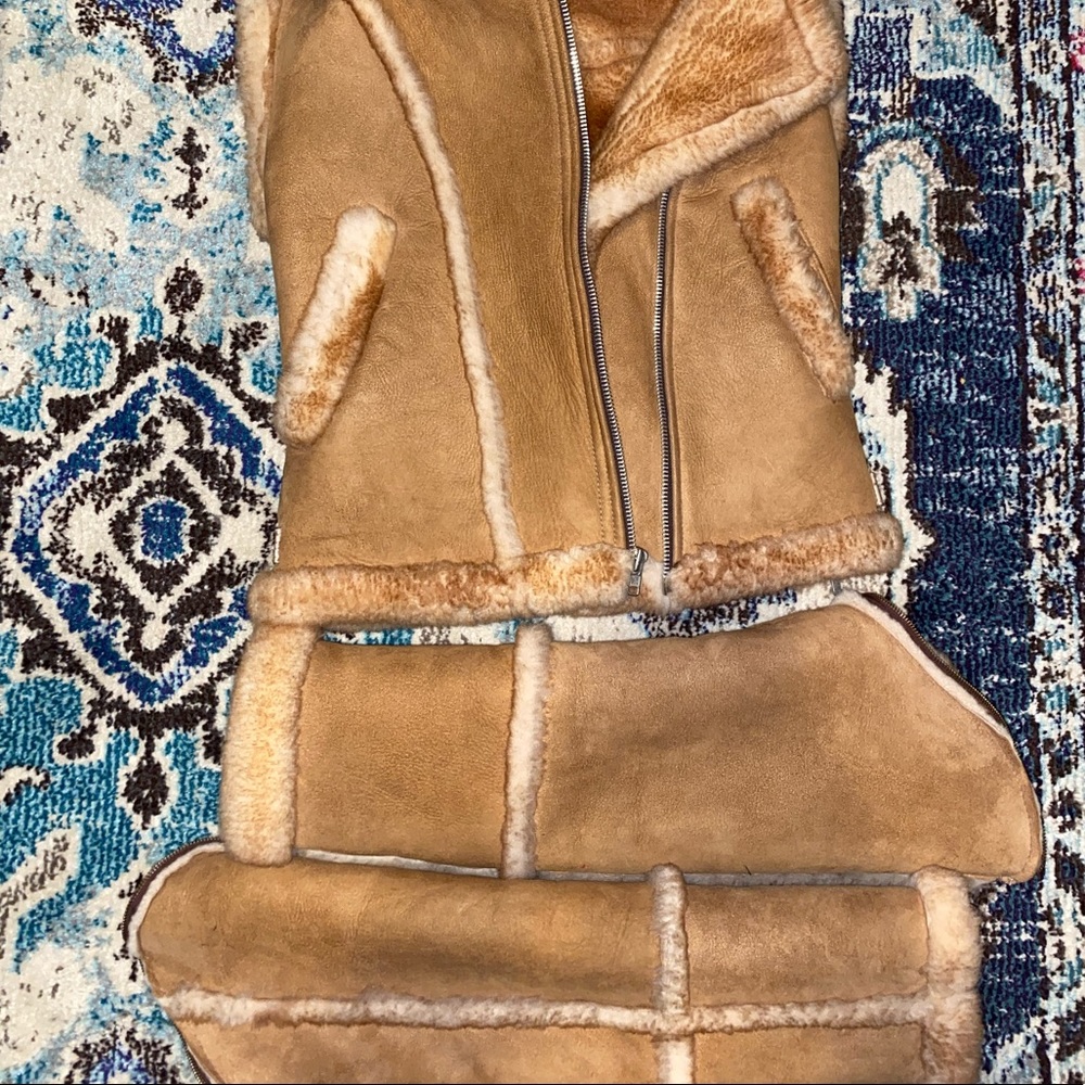 Real Fox Shearling - Picture 2 of 2